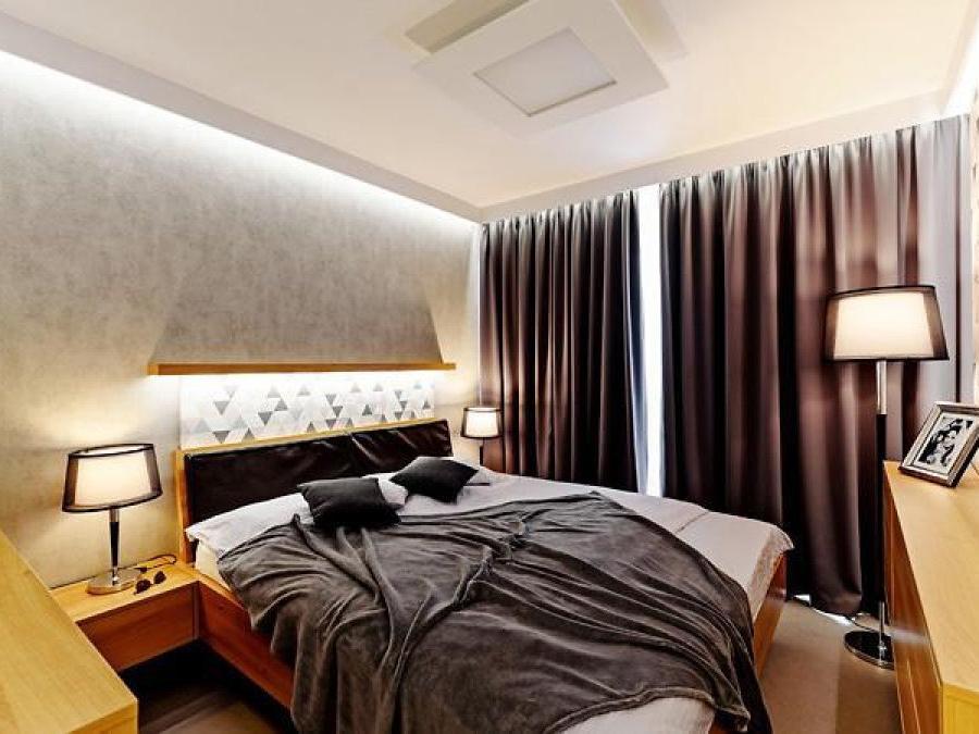 Pronájem bytu 3+kk 65 m² – pohled 2