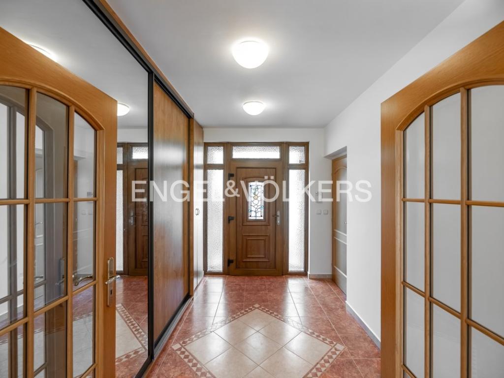 Pronájem domu 384 m2, Praha – náhled fotky 12