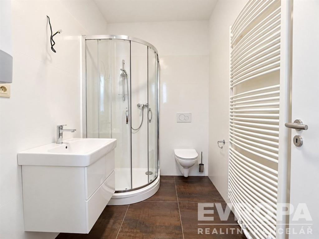 Pronájem bytu 2+kk 52 m2