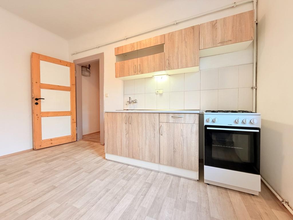 Pronájem bytu 1+1 37 m2