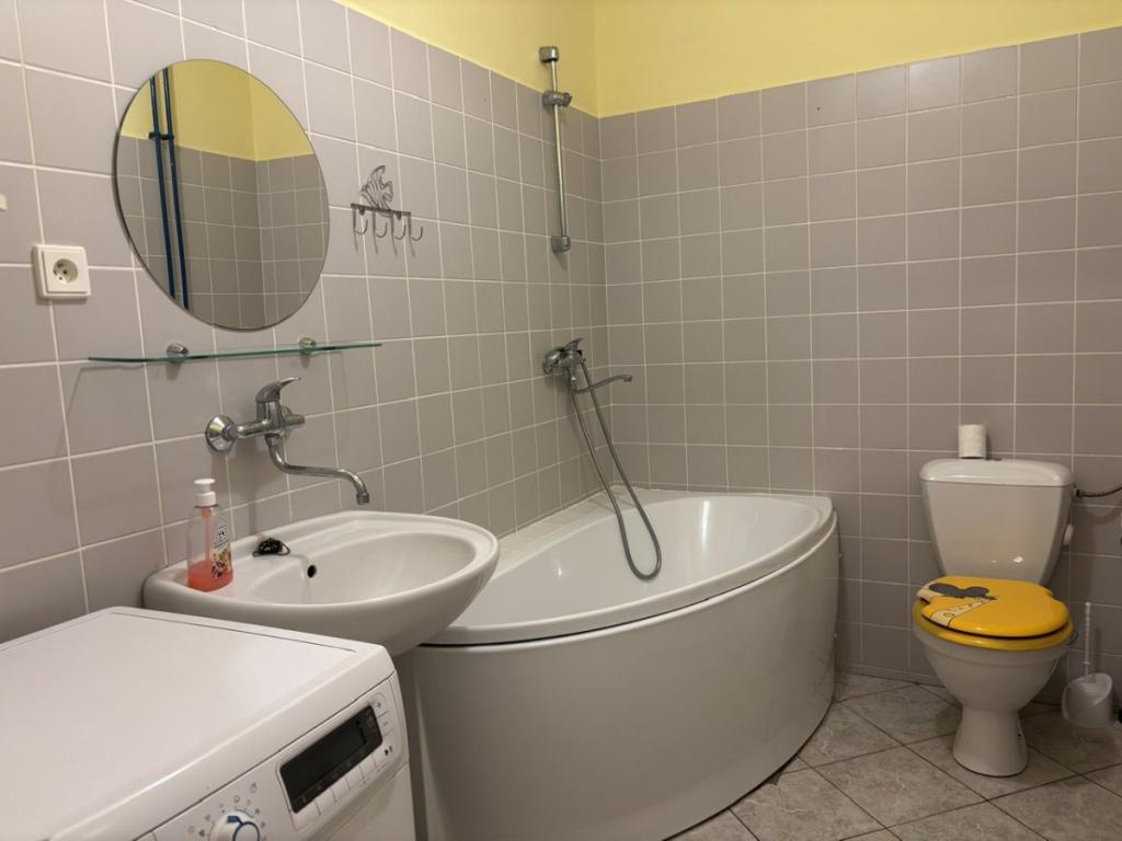 Pronájem bytu 2+kk 42 m2
