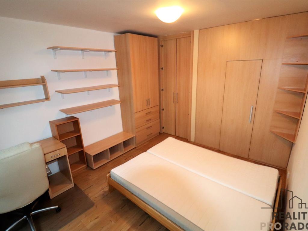 Pronájem bytu 2+1 56 m2