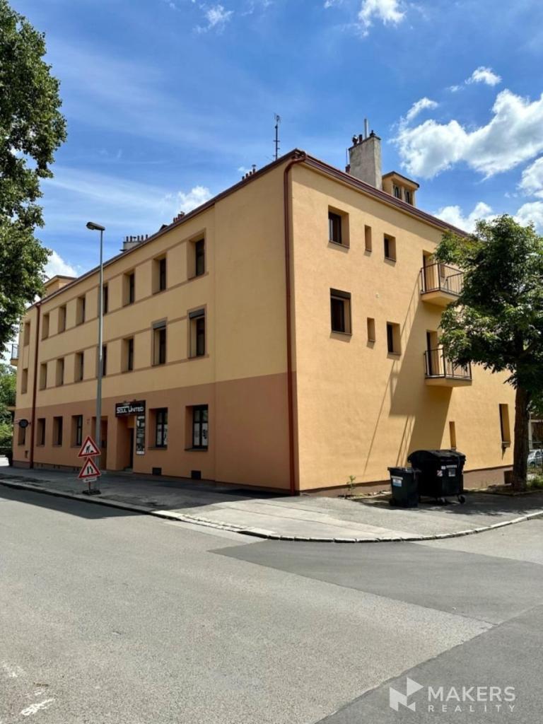 Pronájem bytu 2+kk 80 m2, Praha – náhled fotky 6