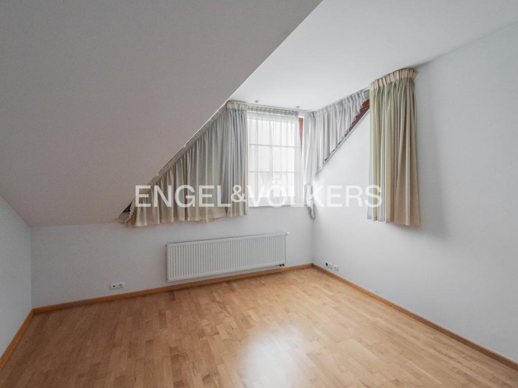 Pronájem domu 440 m2, Praha – náhled fotky 9