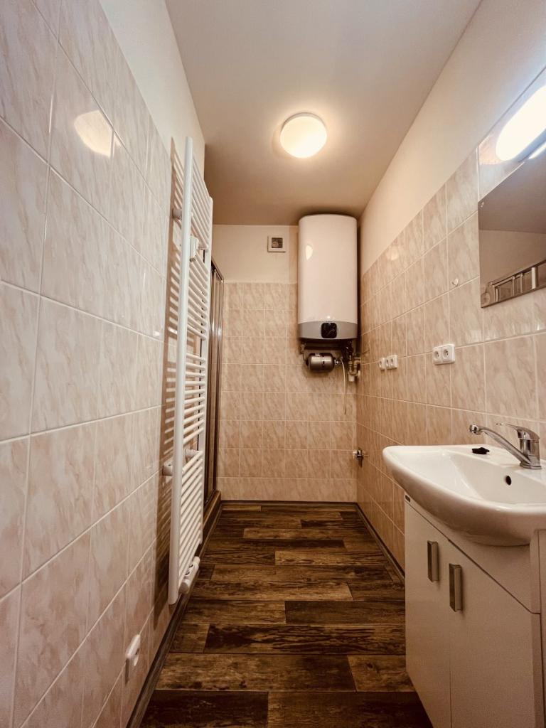 Pronájem bytu 1+kk 27 m2