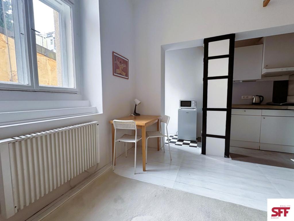 Pronájem bytu 1+kk 30 m2