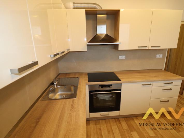 Pronájem bytu 2+kk 42 m2