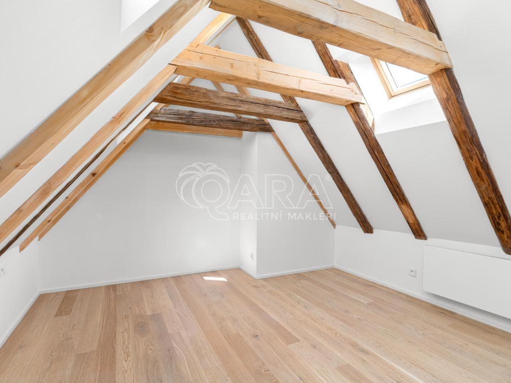 Pronájem bytu 5+kk 107 m2, Praha – náhled fotky 10