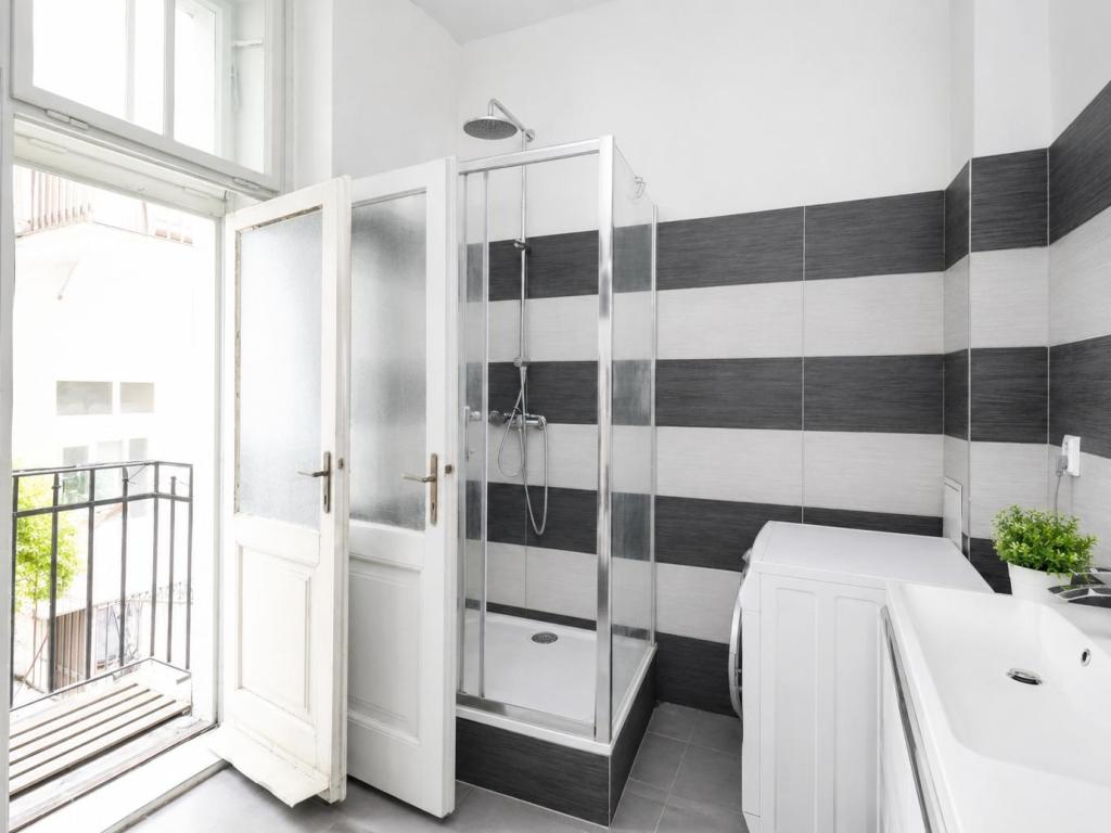 Pronájem bytu 4+kk 124 m2