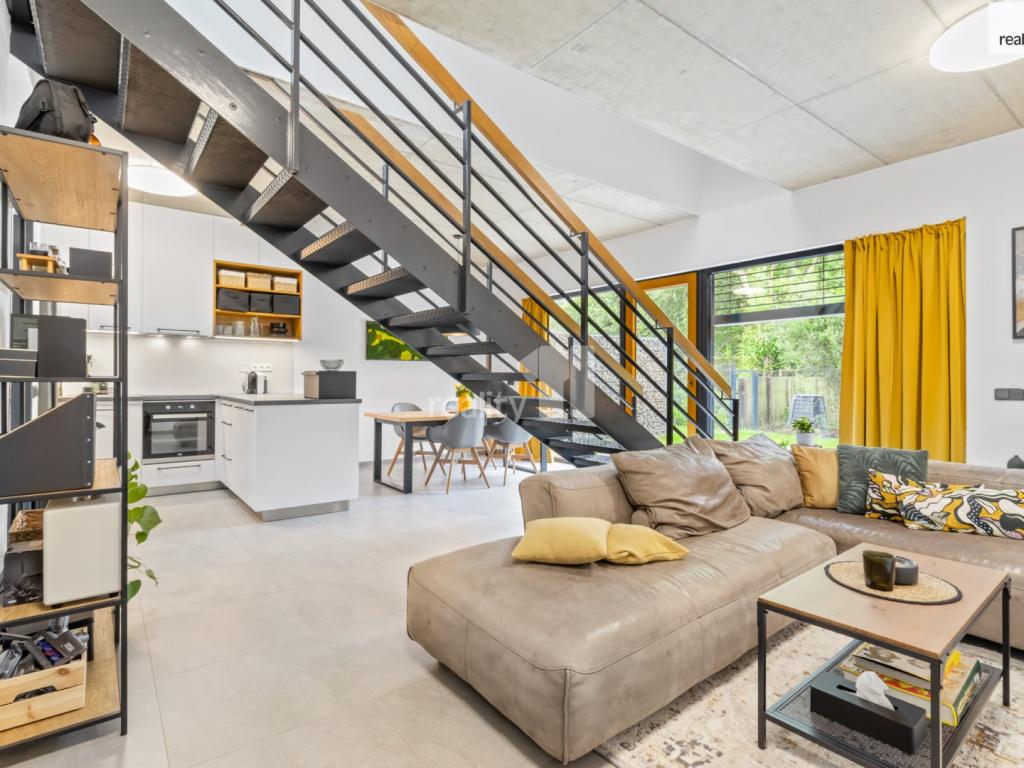 Pronájem bytu 3+kk 105 m2