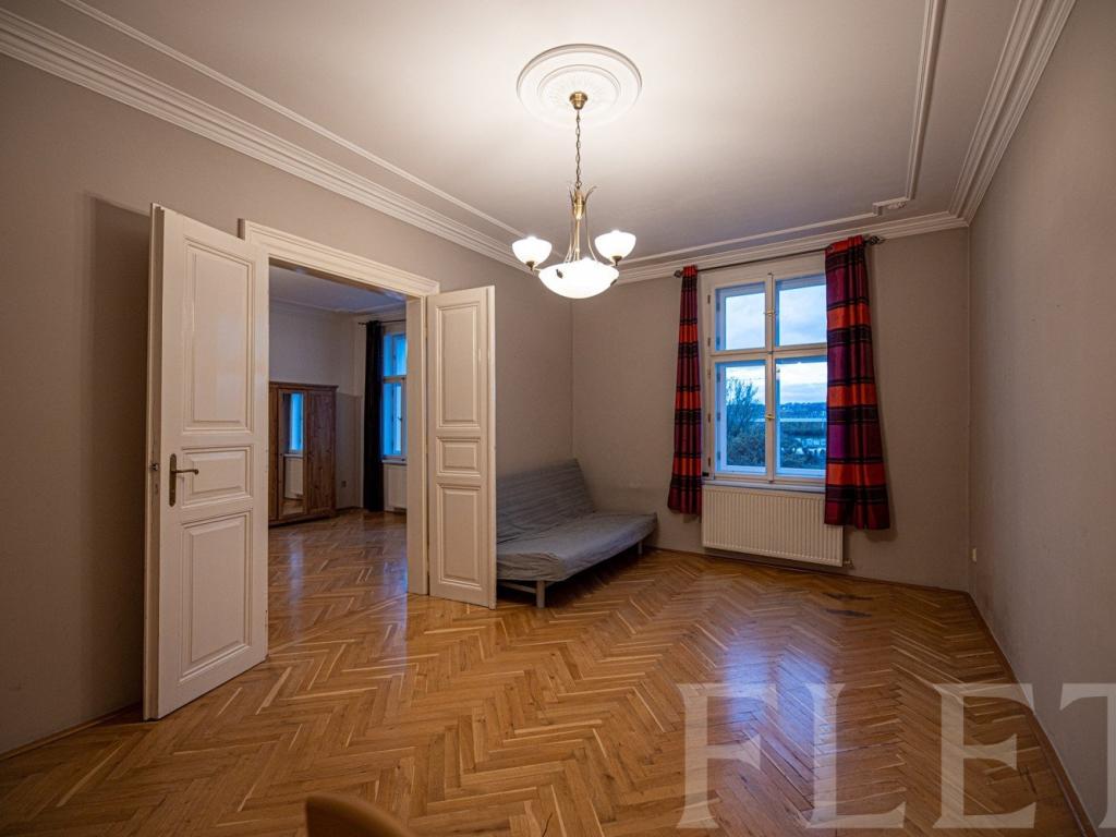 Pronájem bytu 2+1 64 m2