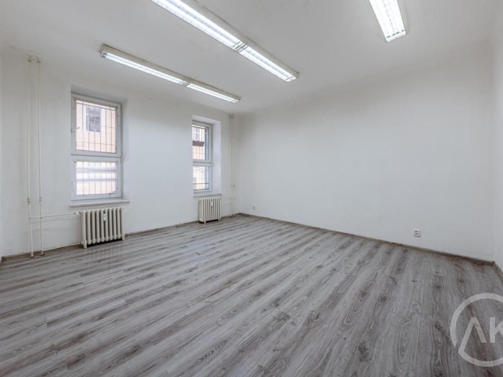 Pronájem bytu 1+kk 39 m2