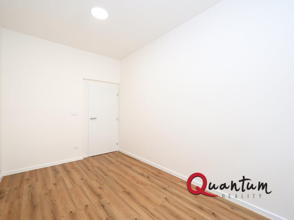 Pronájem bytu 2+kk 40 m2, Praha – náhled fotky 7