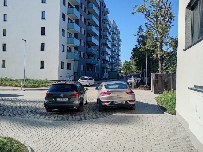 Pronájem bytu 2+kk 43 m2, Praha – náhled fotky 15