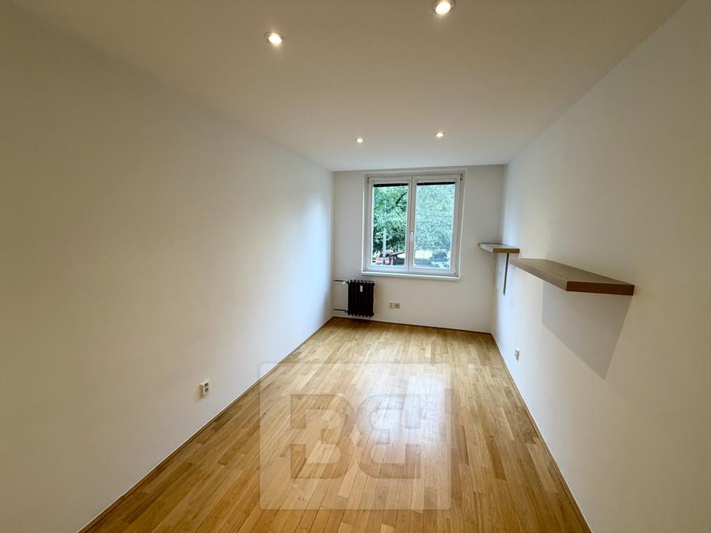 Prodej bytu 3+1 78 m2, Praha – náhled fotky 14