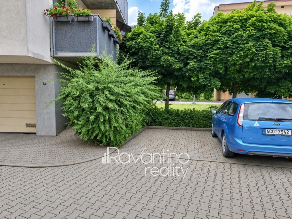 Pronájem bytu 1+kk 37 m² – pohled 3