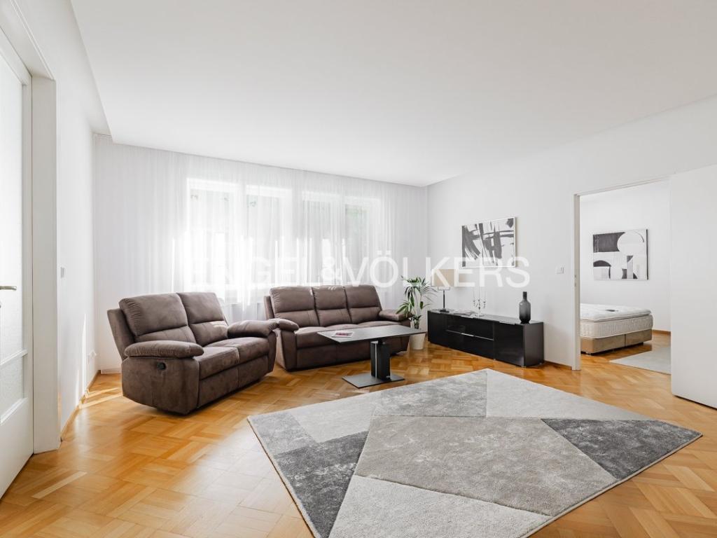 Pronájem bytu 4+1 142 m2