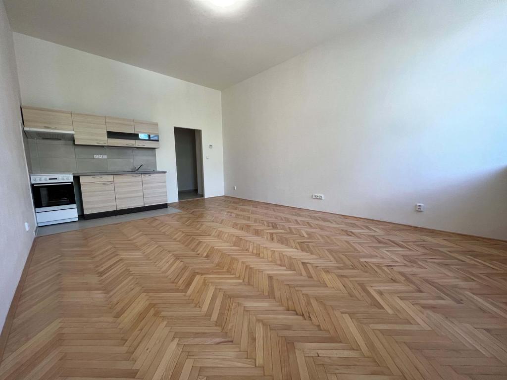 Pronájem bytu 2+kk 48 m2
