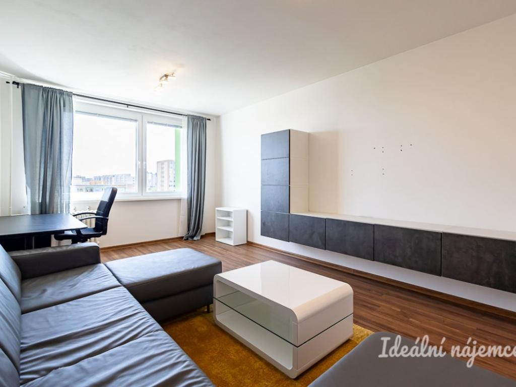 Pronájem bytu 3+kk 74 m2