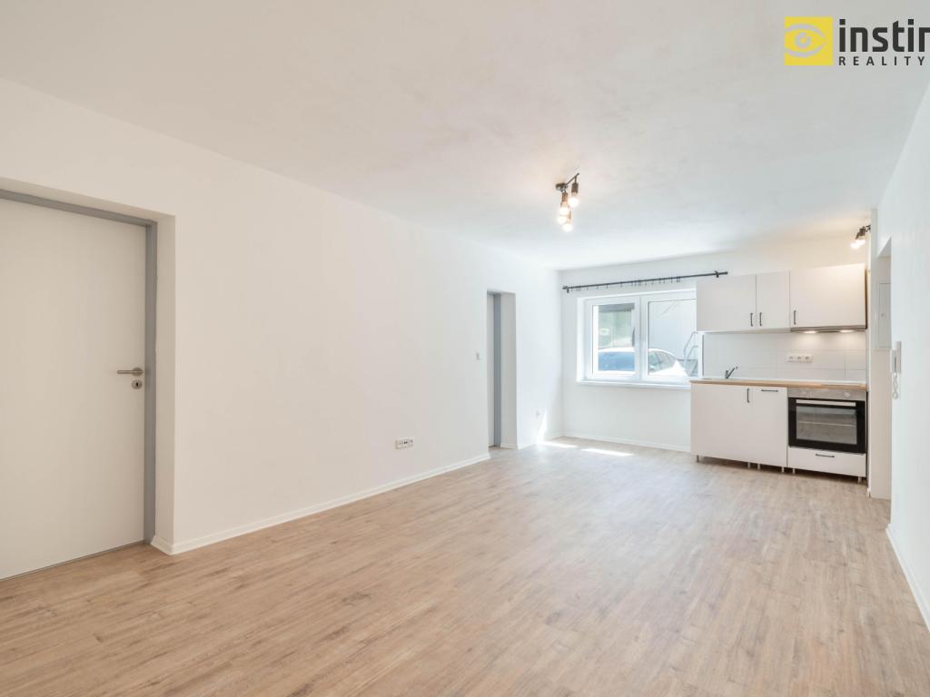 Pronájem bytu 2+kk 38 m2