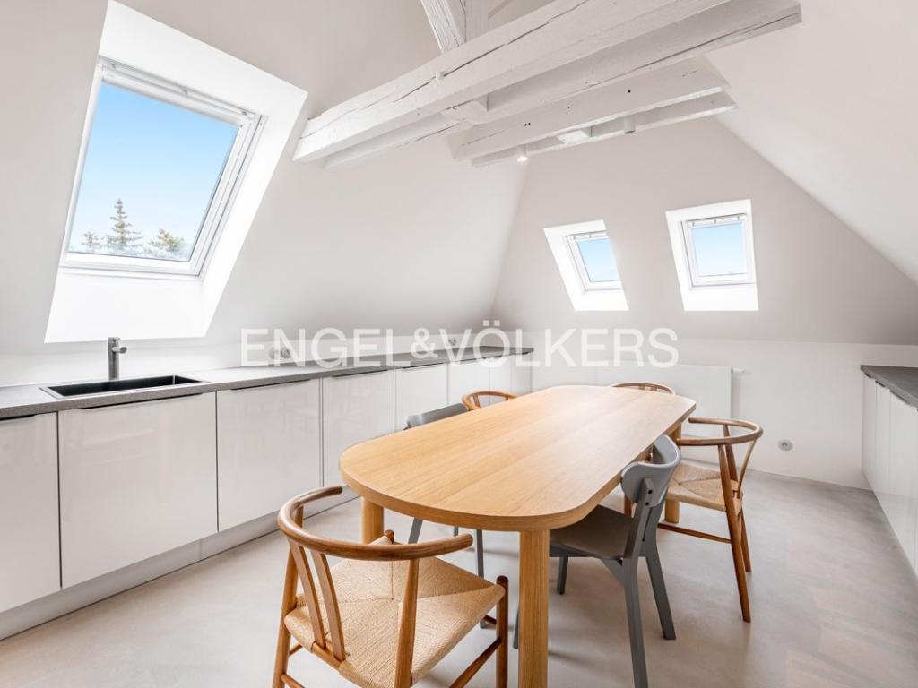 Pronájem bytu 3+1 144 m2