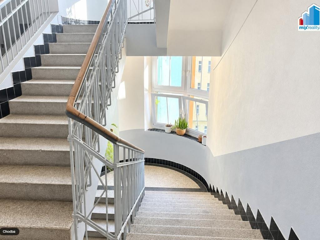Prodej bytu 3+kk 73 m2, Plzeň – náhled fotky 12
