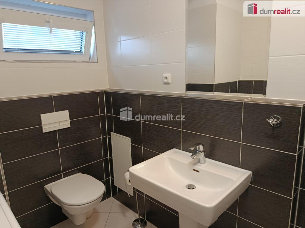 Pronájem bytu 2+kk 57 m2, Praha – náhled fotky 8