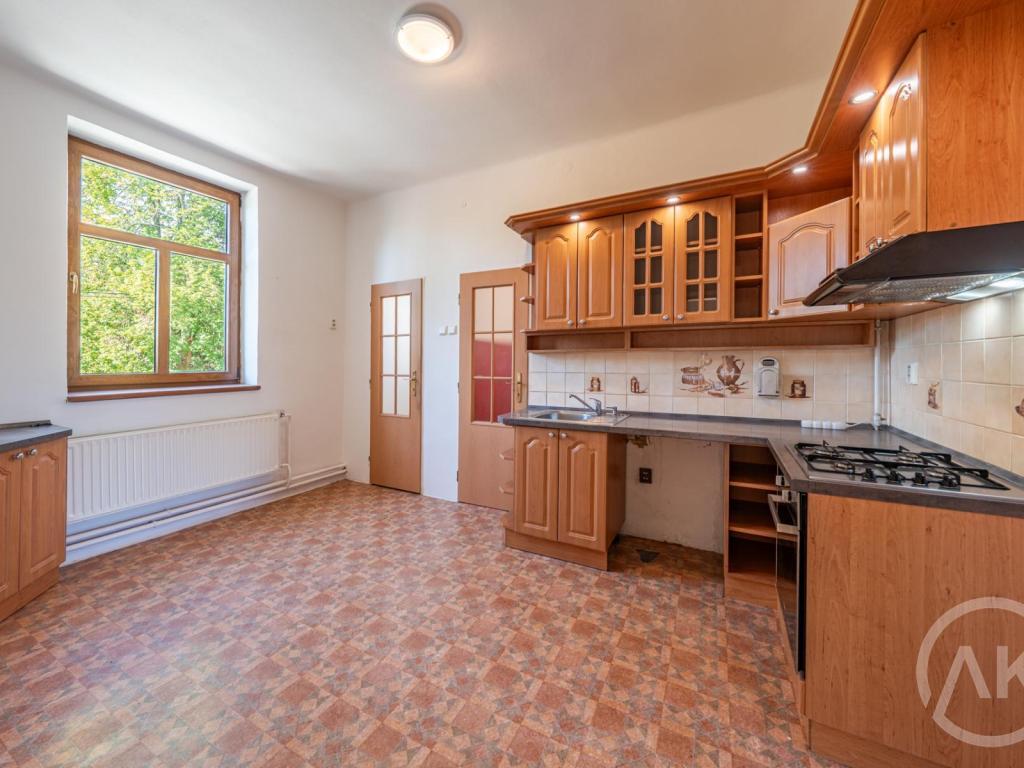 Pronájem bytu 3+1 102 m2