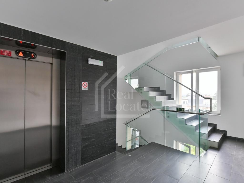 Prodej bytu atypický 23 m2, Praha – náhled fotky 8