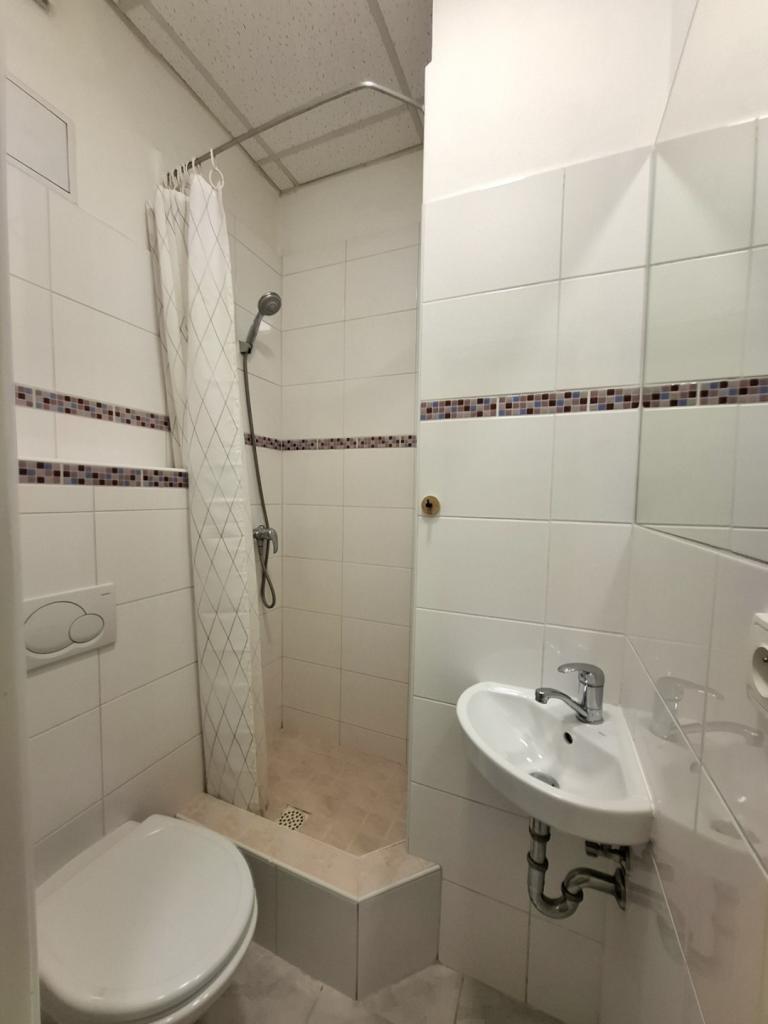 Pronájem bytu 1+kk 27 m2