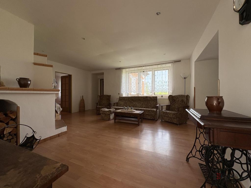 Prodej domu 300 m2, Přešťovice – náhled fotky 5