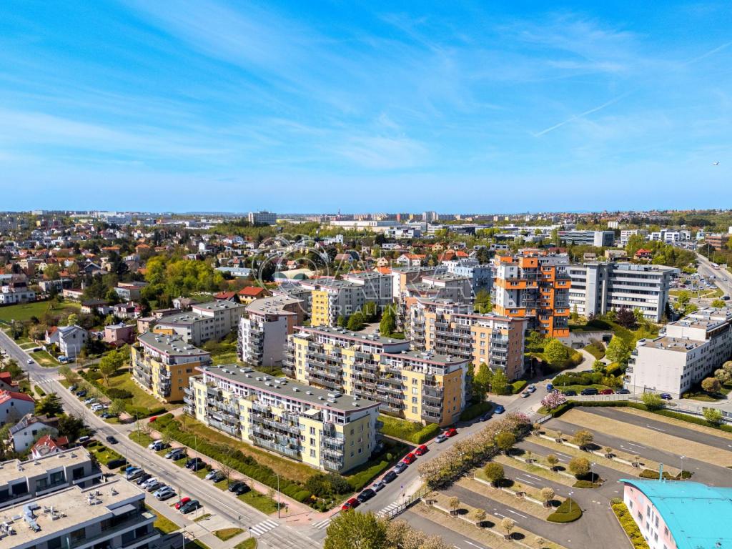 Prodej bytu 1+kk 51 m2, Praha – náhled fotky 25