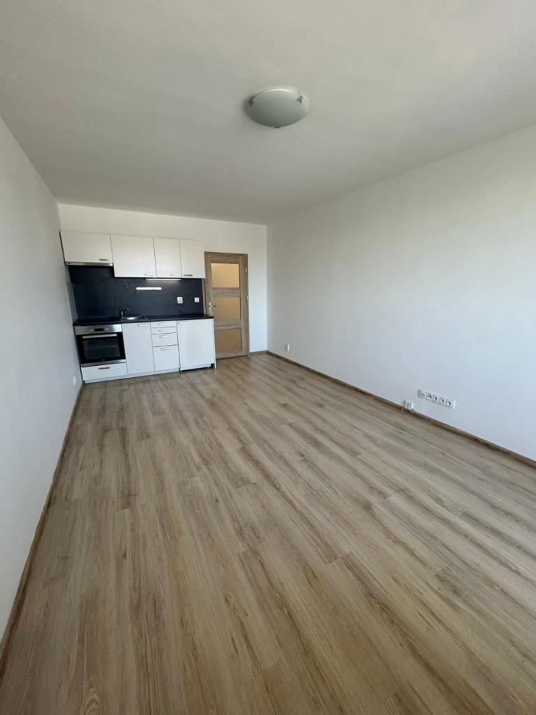Listing 2