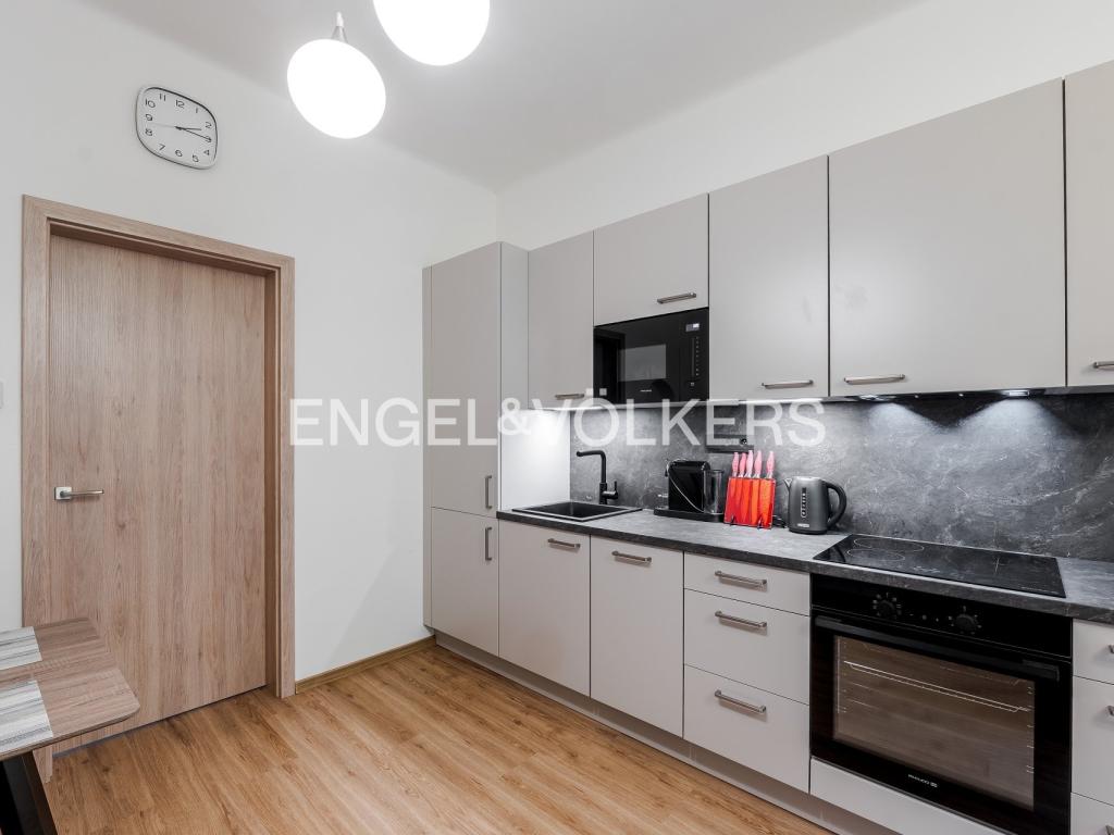 Pronájem bytu 3+kk 80 m2