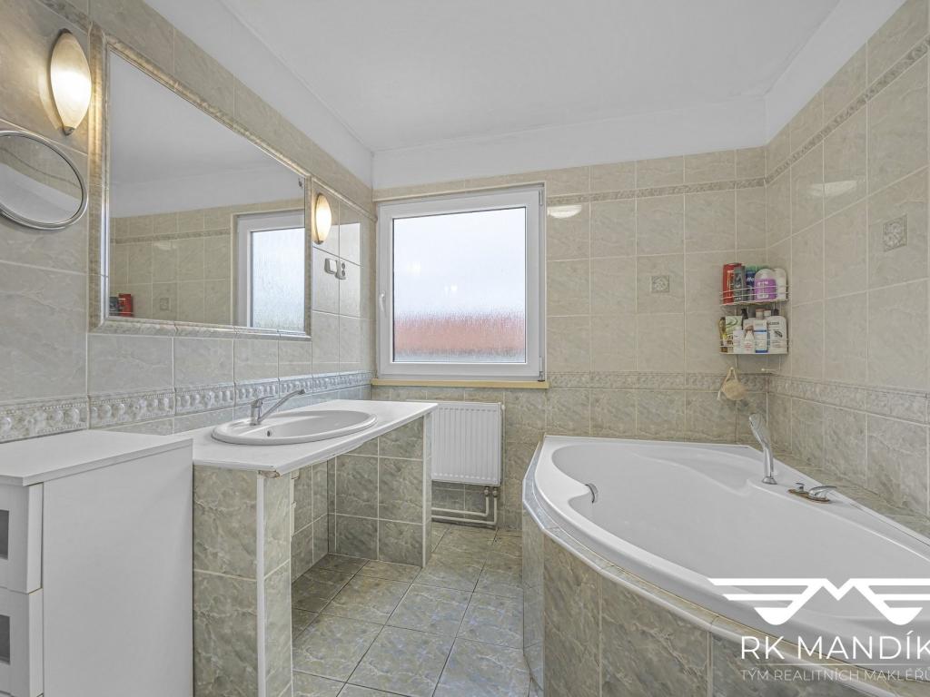 Prodej domu 212 m2, Nová Ves – náhled fotky 14
