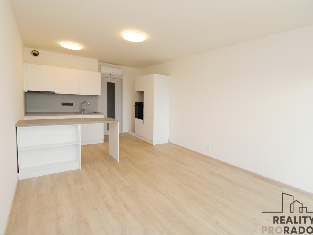 Pronájem bytu 1+kk 37 m2
