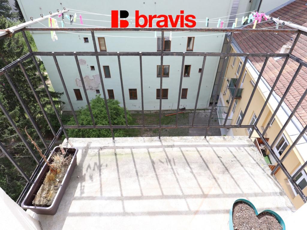 Pronájem bytu 1+1 42 m2