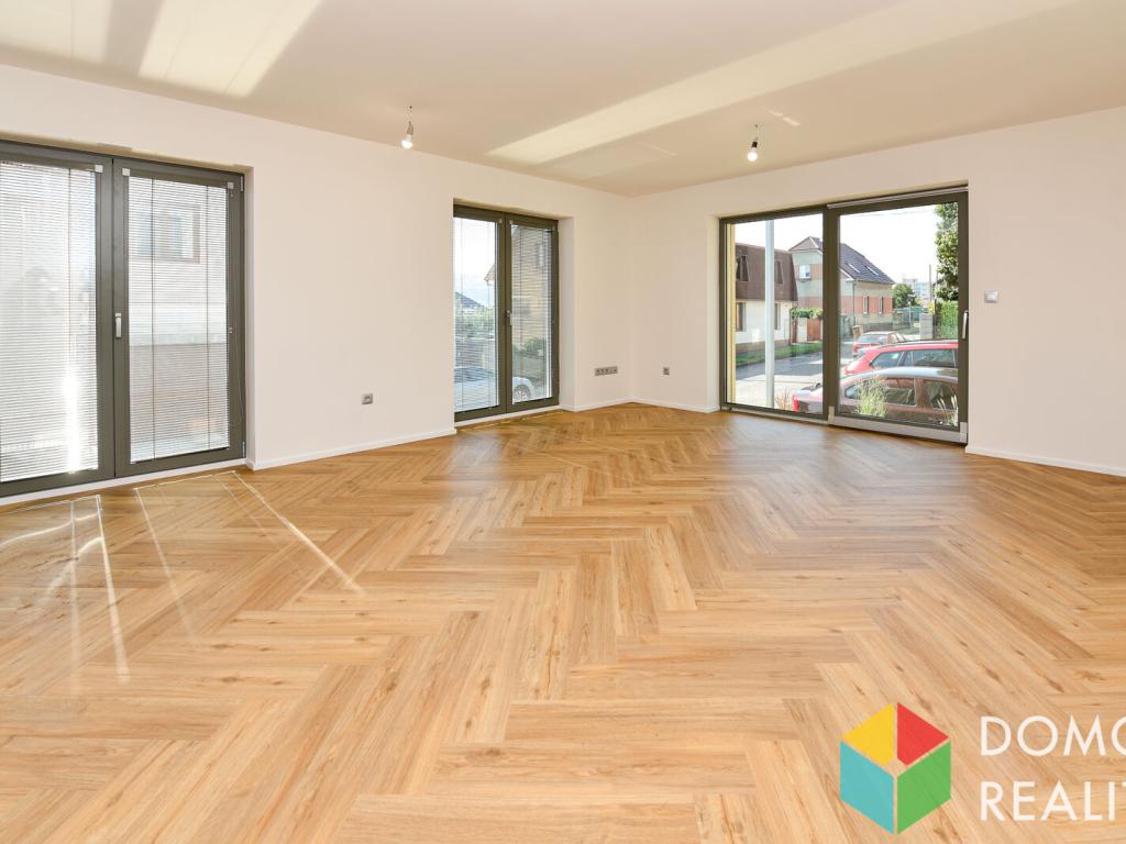 Pronájem bytu 2+kk 52 m2