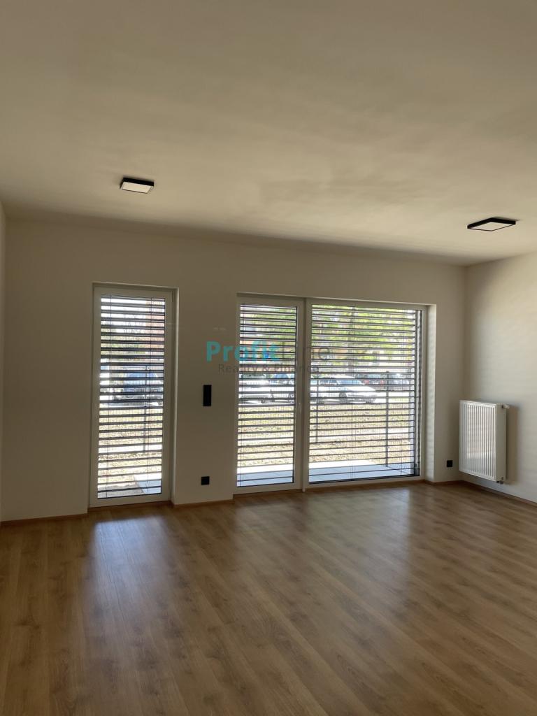 Pronájem bytu 1+kk 50 m2