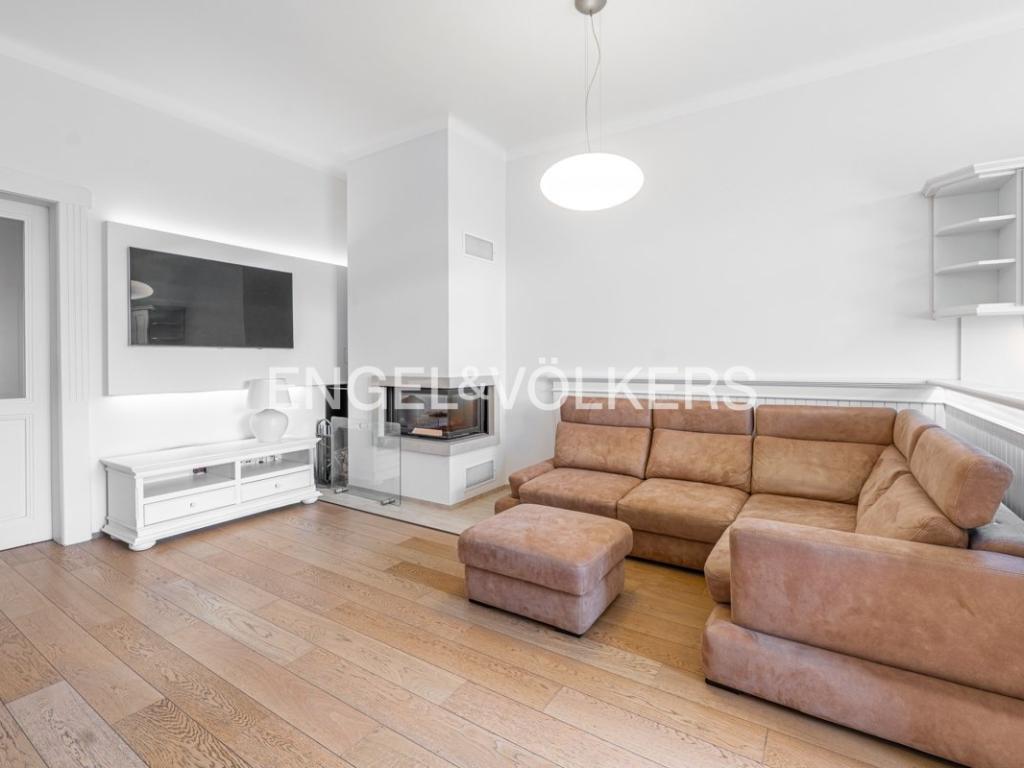 Pronájem bytu 4+kk 115 m2