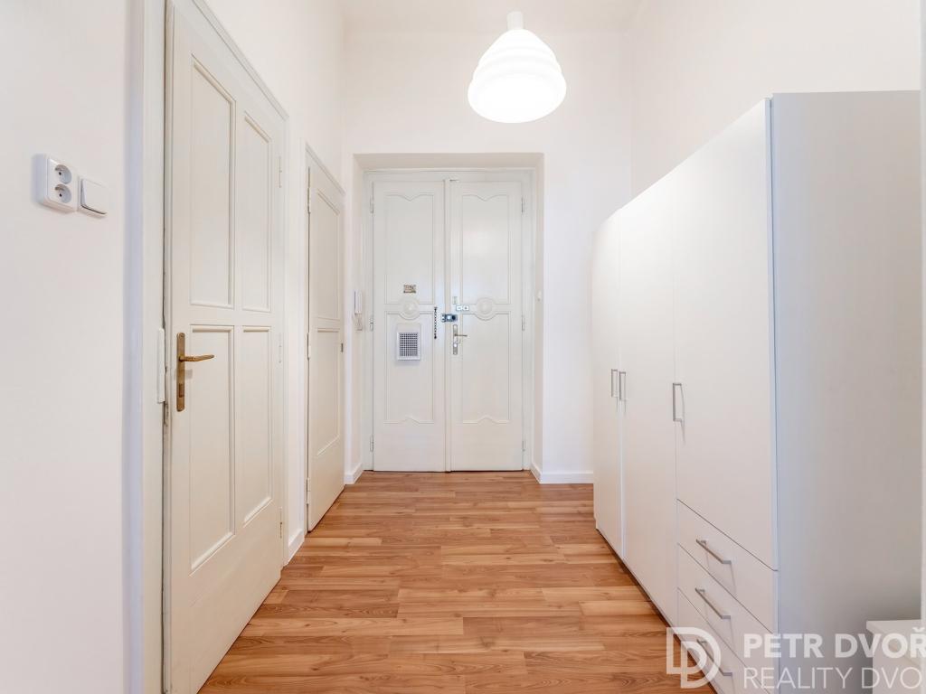 Prodej bytu 3+kk 74 m2, Praha – náhled fotky 13