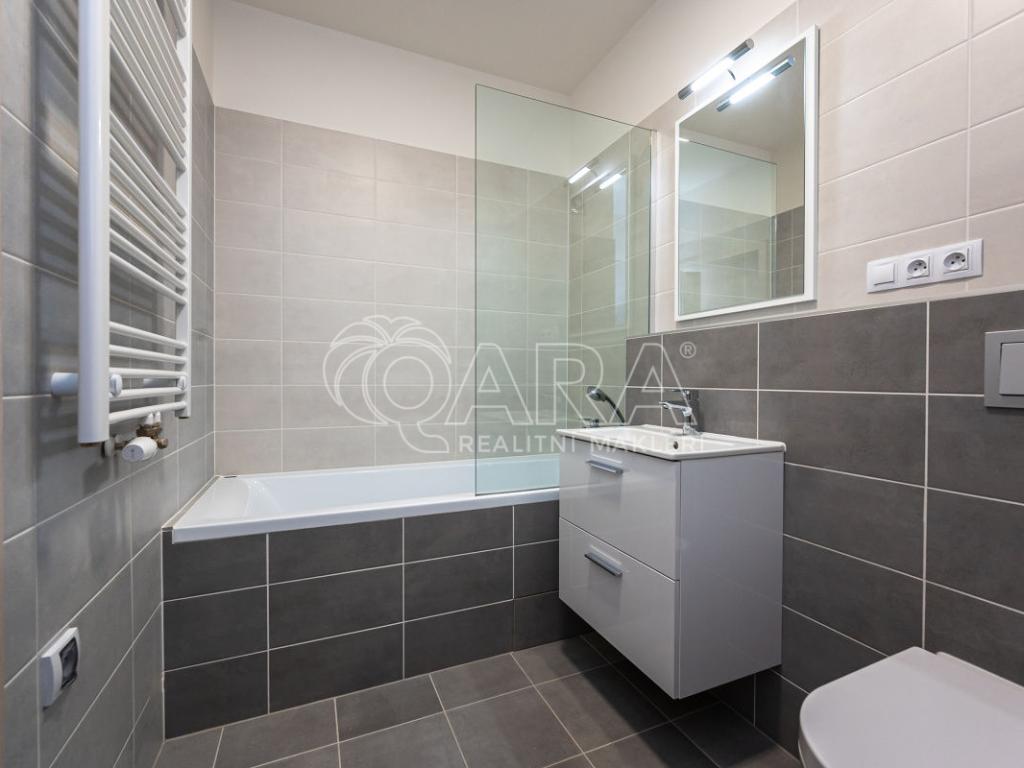 Pronájem bytu 2+kk 56 m2