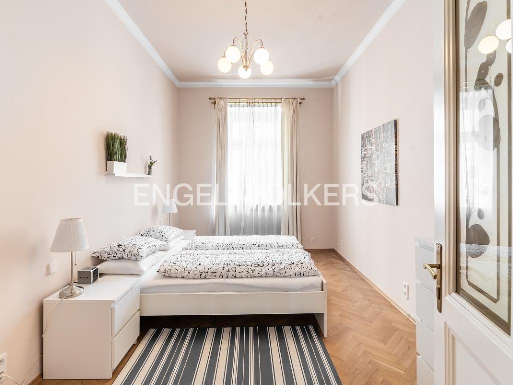 Pronájem bytu 3+1 108 m2, Praha – náhled fotky 6