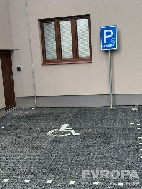 Pronájem bytu 1+kk 35 m2