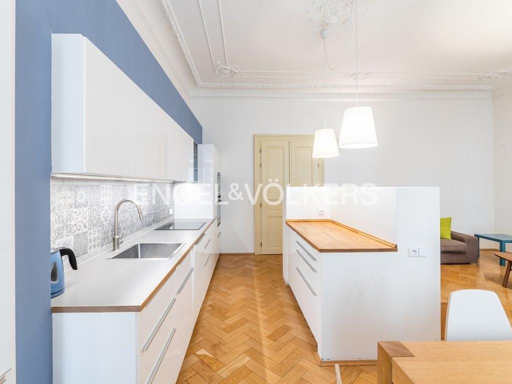 Pronájem bytu 3+kk 104 m2