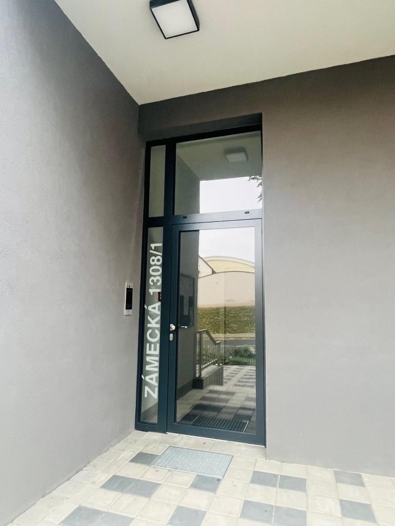 Pronájem bytu 1+kk 60 m2, Lovosice – náhled fotky 13