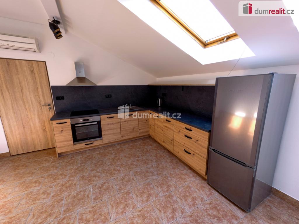 Pronájem bytu 2+kk 50 m2