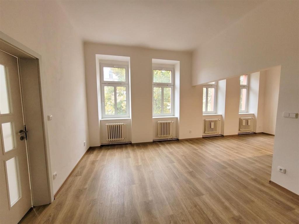 Pronájem bytu 3+kk 90 m2