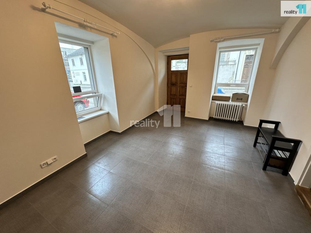 Pronájem bytu 3+kk 85 m2