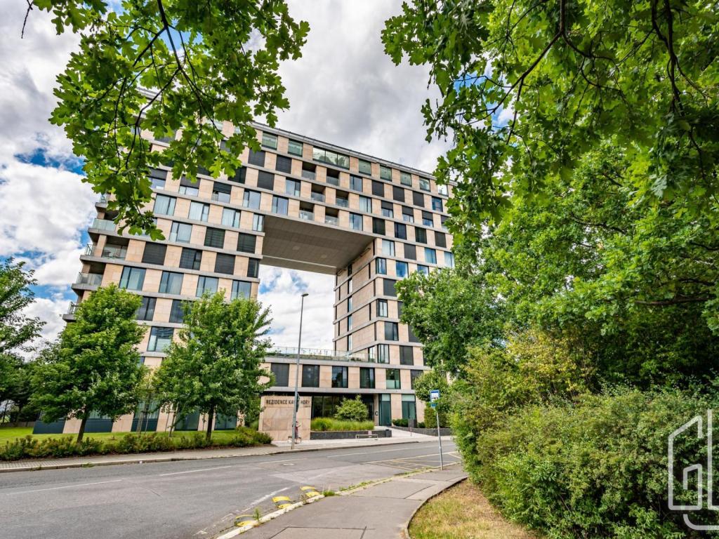 Pronájem bytu 1+kk 42 m2